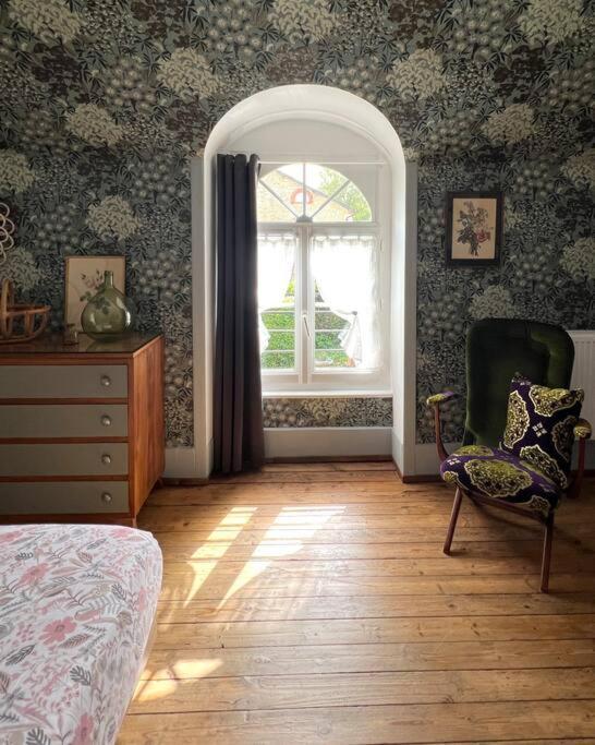 Charmante Maisonette A Arconnay Экстерьер фото